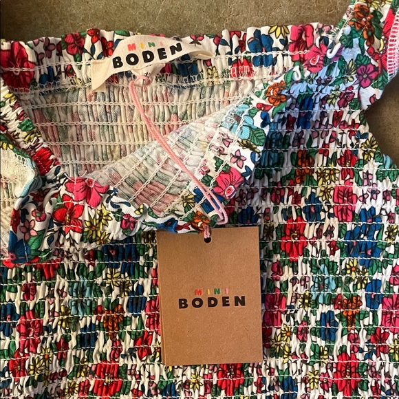 Boden Multicolor Floral Kids Dress size 8/9 - Picture 2 of 7